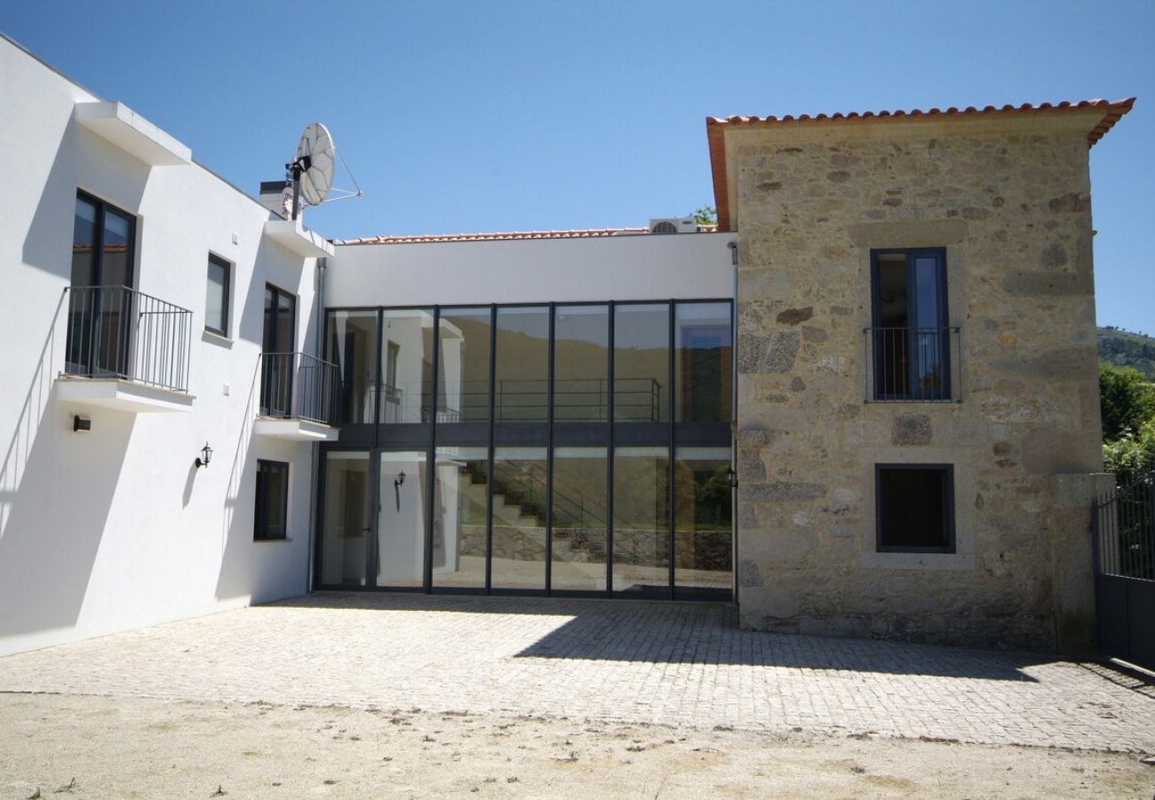 Villa in Ponte de Lima - Villa 233 Restored Farmhouse for Large Groups