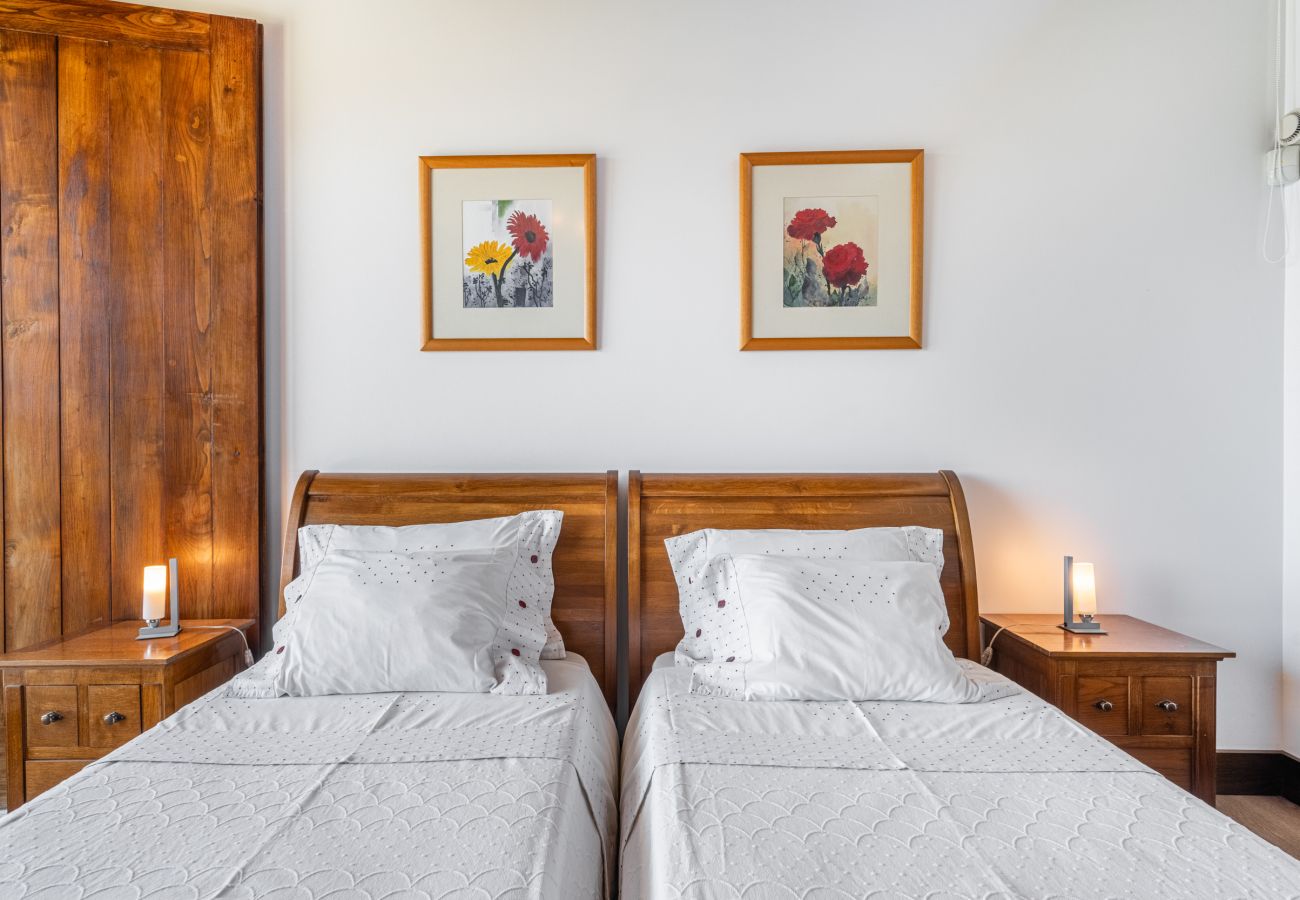 Villa in Paredes de Coura -  Villa 206 Spacious Villa Ideal for Large Groups