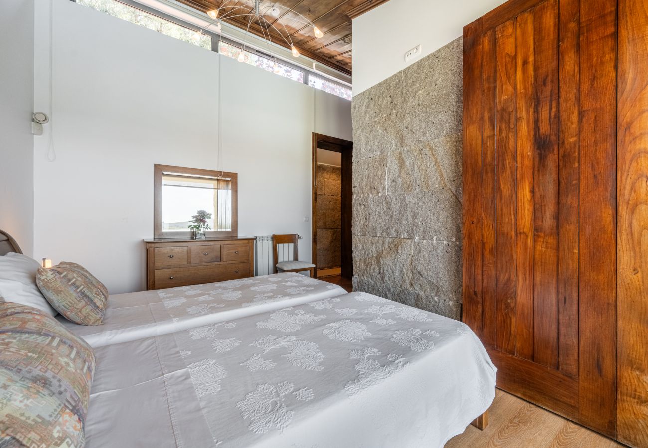 Villa in Paredes de Coura -  Villa 206 Spacious Villa Ideal for Large Groups