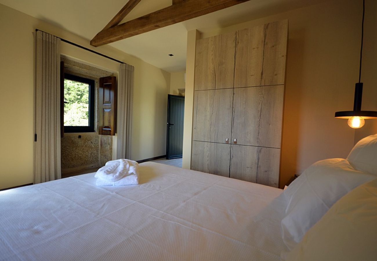 Villa in Ponte de Lima - Villa 290 Luxurious Reconverted Farmhouses w/ Pool