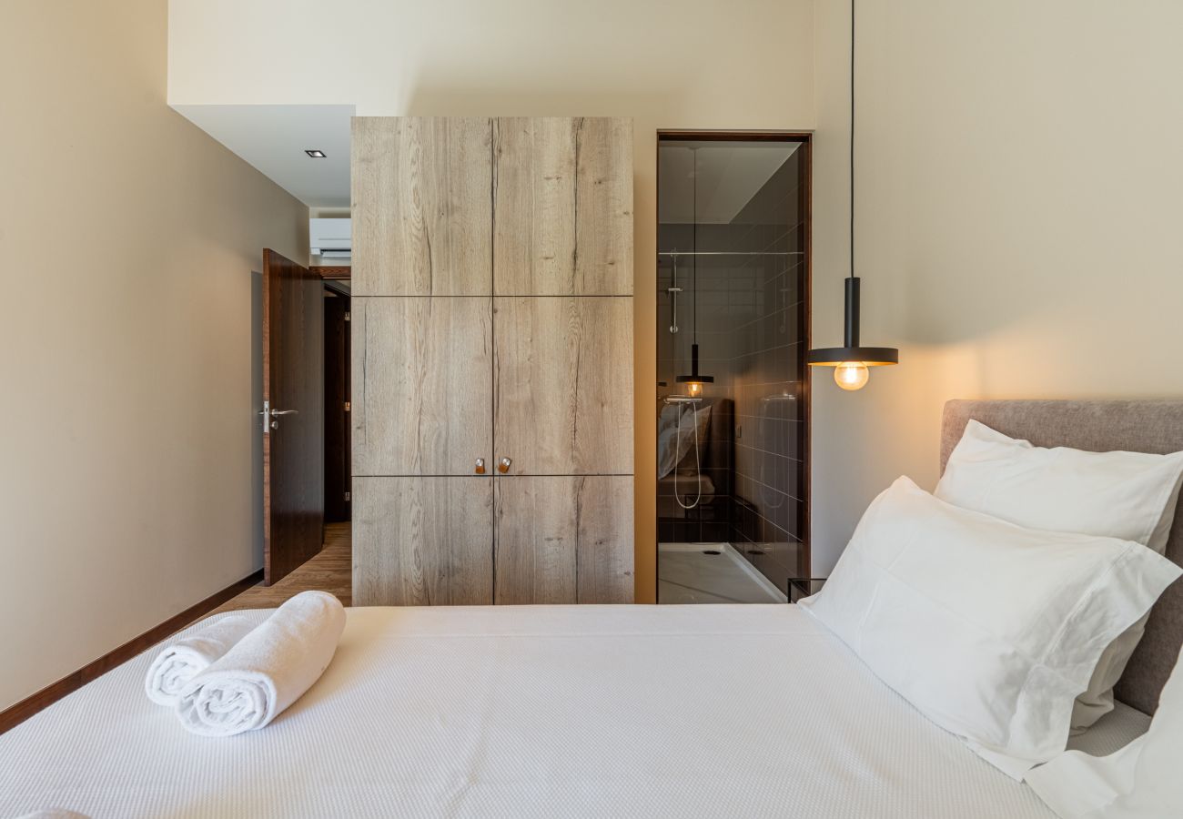 Villa in Ponte de Lima - Villa 290 Luxurious Reconverted Farmhouses w/ Pool