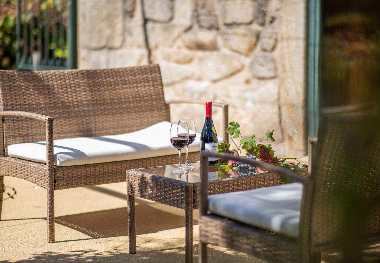 Villa in Ponte de Lima - Villa 290 Luxurious Reconverted Farmhouses w/ Pool