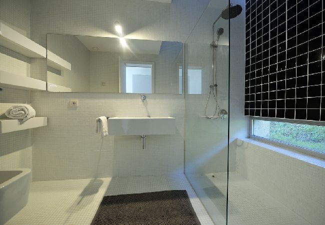 Villa in Caminha - Villa 297 Charming Villa w/ Pool Near Moledo Beach Villa in Caminha - Villa 297 Charming Villa w/ Pool Near Moledo Beach