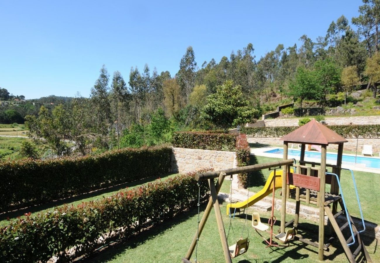Villa in Barcelos - Villa 258 Holiday Villa w/ Pool and Large Garden