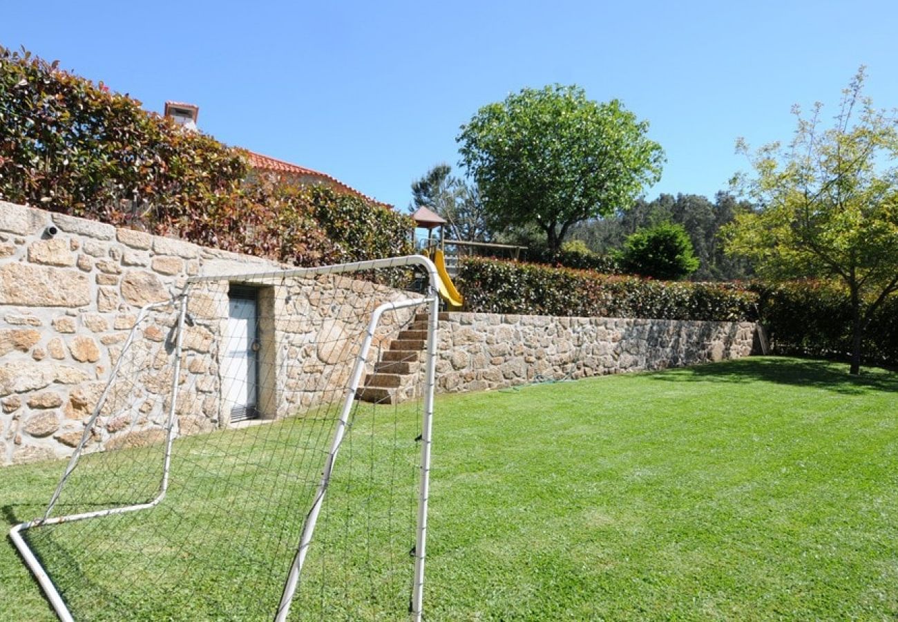 Villa in Barcelos - Villa 258 Holiday Villa w/ Pool and Large Garden