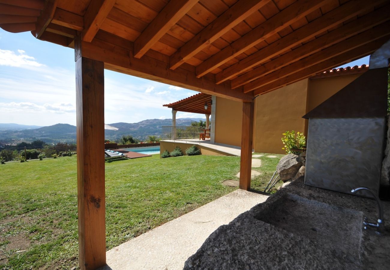 Villa in Ponte de Lima - Villa 272 Luxury Holiday Villa overlooking Valley