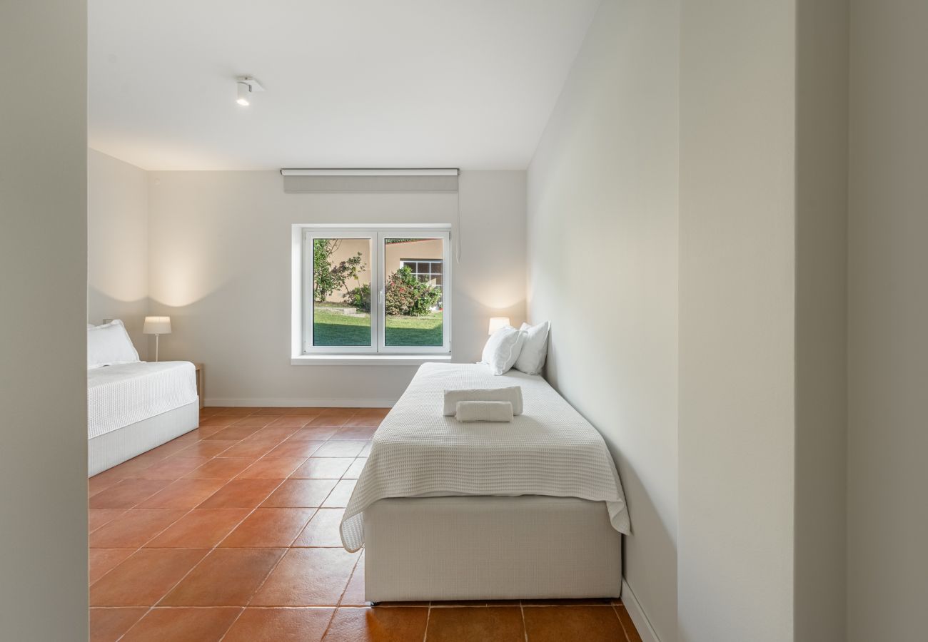 Villa in Caminha - Villa 284 Comfortable Villa w/ Pool and Sea View