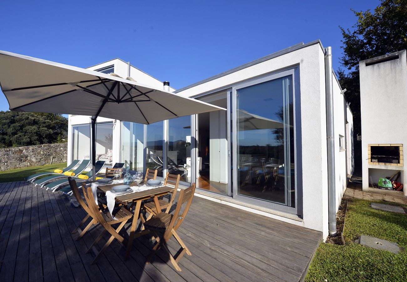 Villa in Caminha - Villa 299 Modern Holiday Villa near Moledo Beach