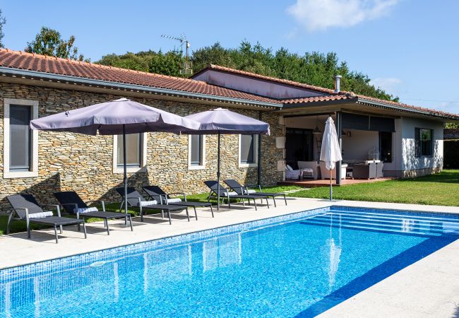 Villa in Caminha - Villa 271 Charming Holiday Villa Near Coast