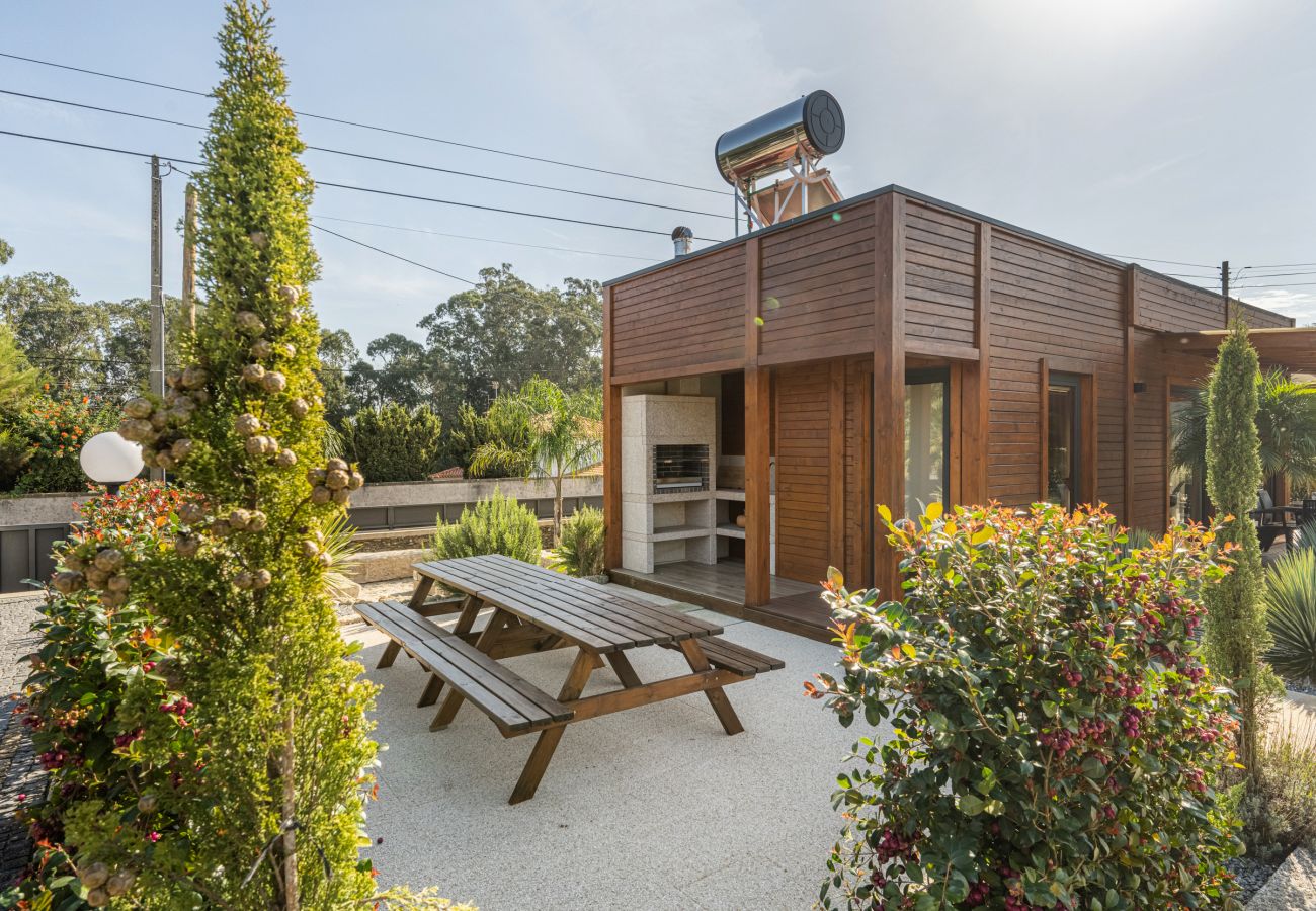 Villa in Esposende - Villa 328 - A Peaceful Garden Retreat Near Esposende