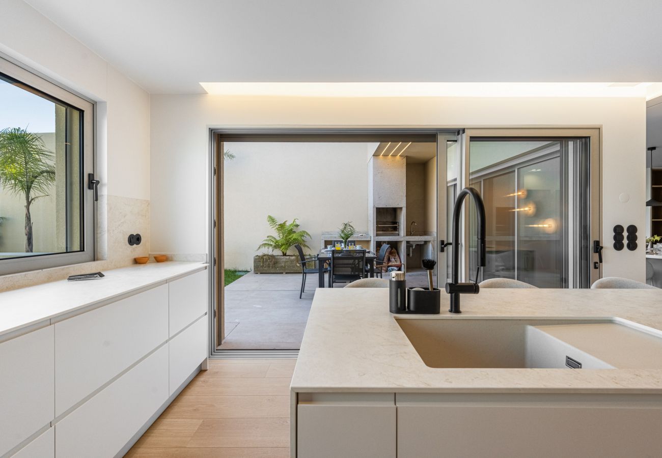 Villa in Ponte de Lima - Villa 234 A Timeless Escape in Ponte de Lima