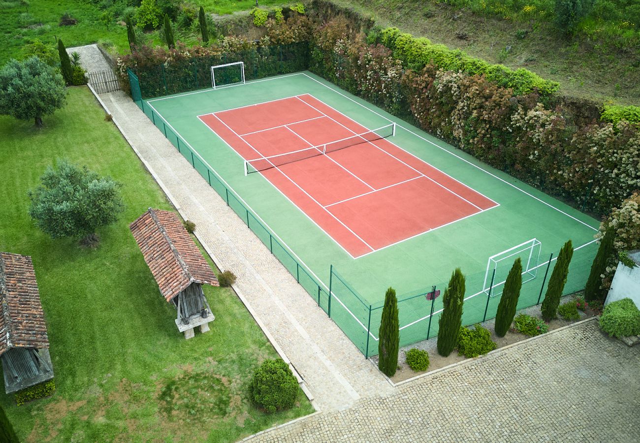Villa en Ponte de Lima - Villa 241 Luxurious Villa w/ Pool and Tennis Court