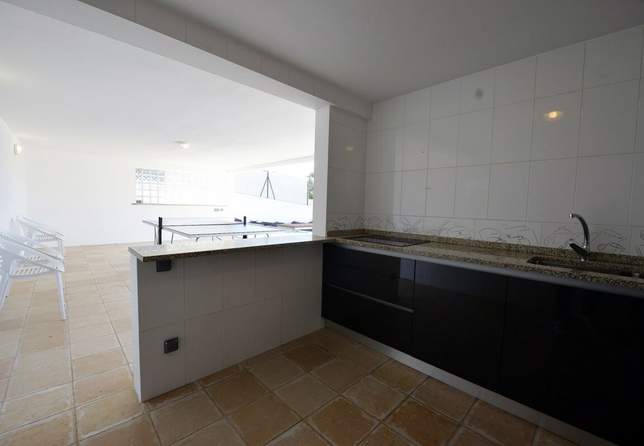 Villa en Caminha - Villa 298 Holiday Villa w/ Sea and Mountain Views