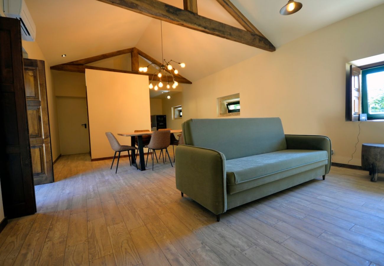 Villa en Ponte de Lima - Villa 290 Luxurious Reconverted Farmhouses w/ Pool