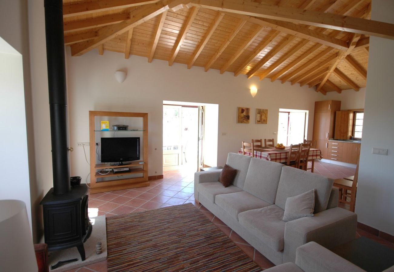 Villa en Ponte de Lima - Villa 237 Granite Stone Cottage w/ Private Pool