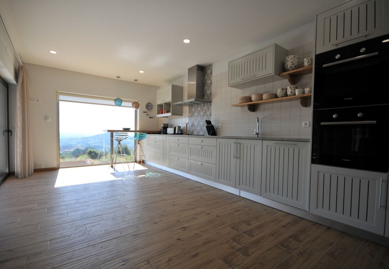 Villa en Ponte de Lima - Villa 272 Luxury Holiday Villa overlooking Valley