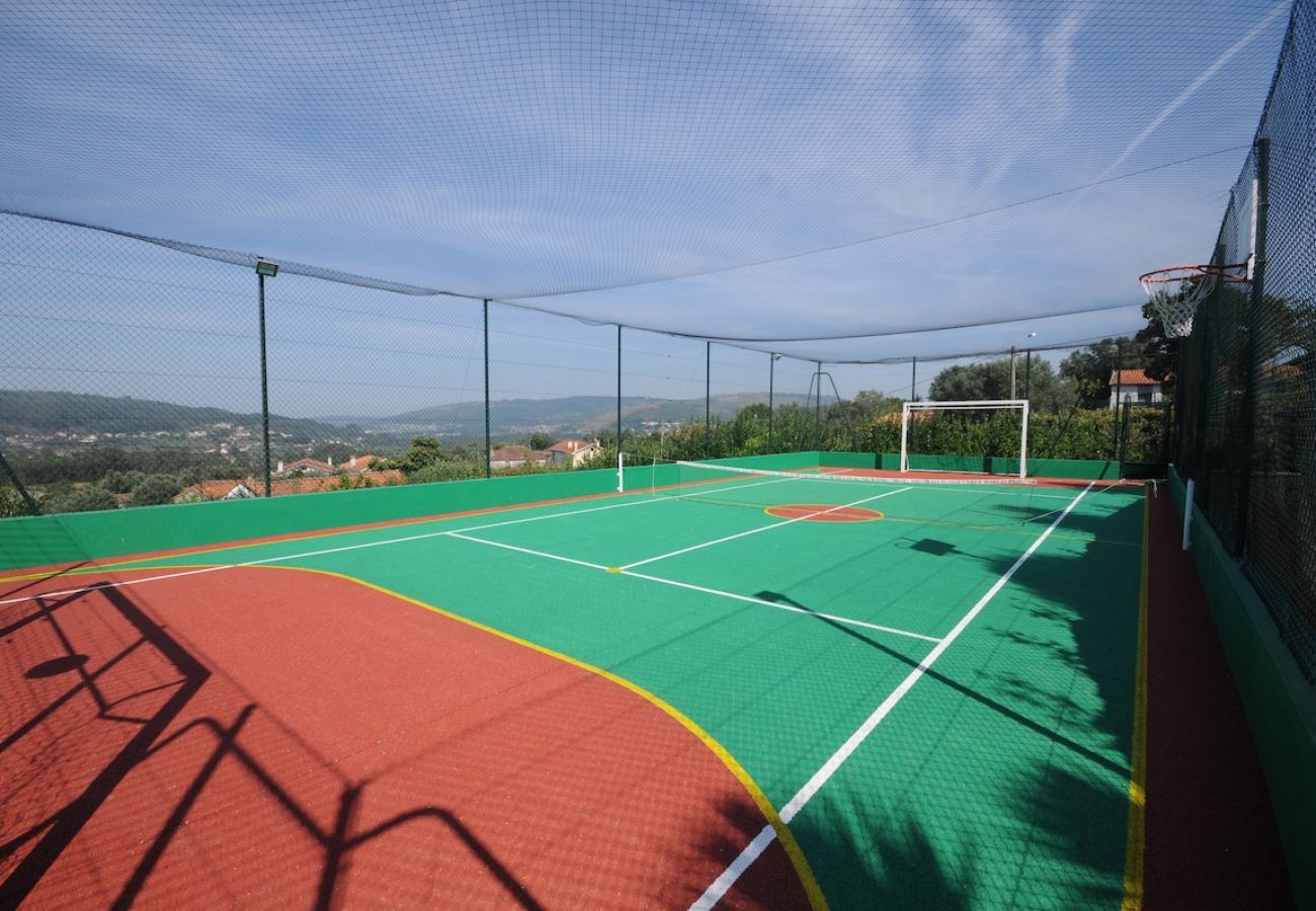Villa en Barcelos - Villa 251 Luxury Cottage w/ Pool and Tennis Court