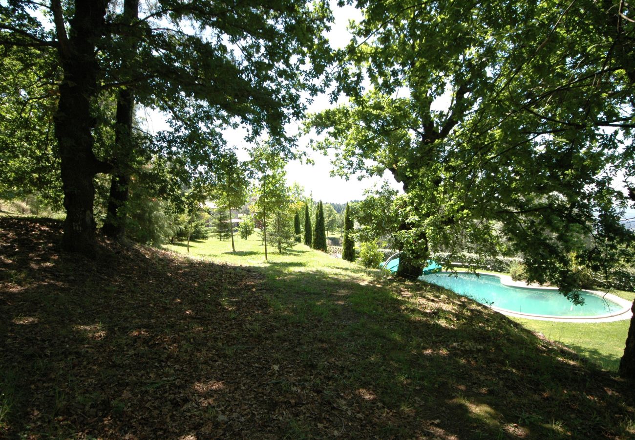 Villa en Ponte de Lima - Villa 232 Charming Restored Farmhouse for Families