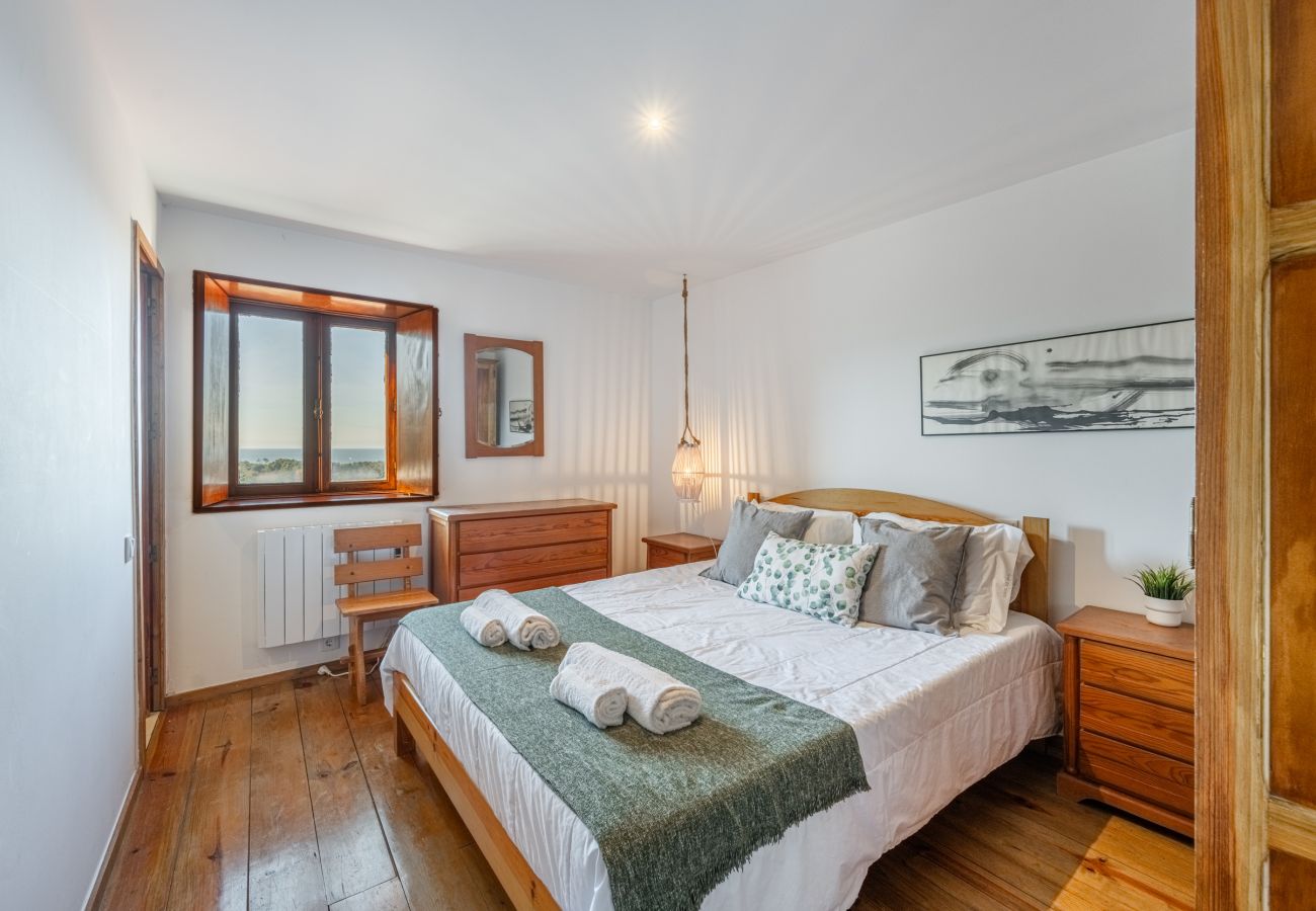 Villa en Cristelo - Villa 262 V6 - A Charming Duo of Stone Villas With Spectacular Sea Views