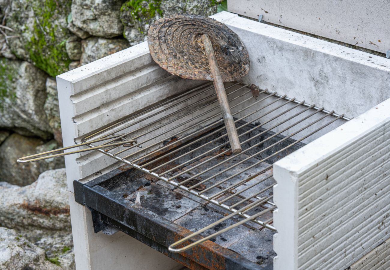 Villa en Cristelo - Villa 262 V6 - A Charming Duo of Stone Villas With Spectacular Sea Views