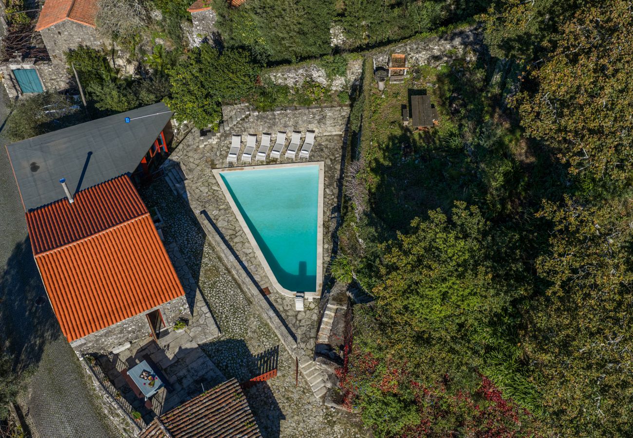 Villa en Cristelo - Villa 262  V4 - A Charming Stone Villa With Spectacular Sea Views