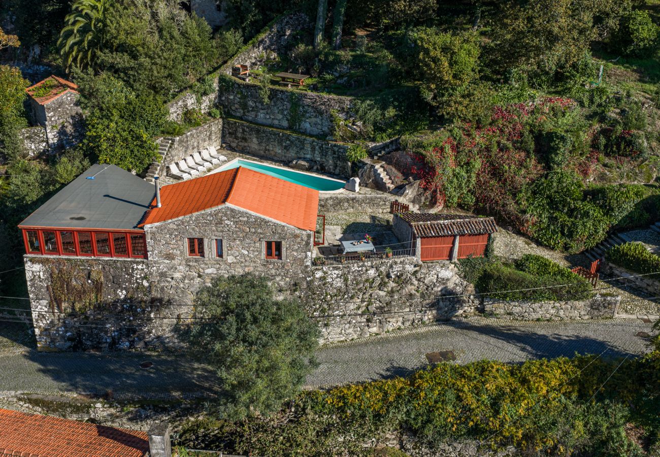 Villa en Cristelo - Villa 262  V4 - A Charming Stone Villa With Spectacular Sea Views