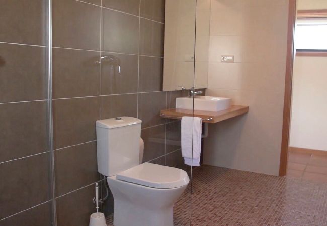 Villa à Ponte de Lima - Villa 233 Restored Farmhouse for Large Groups Villa à Ponte de Lima - Villa 233 Restored Farmhouse for Large Groups