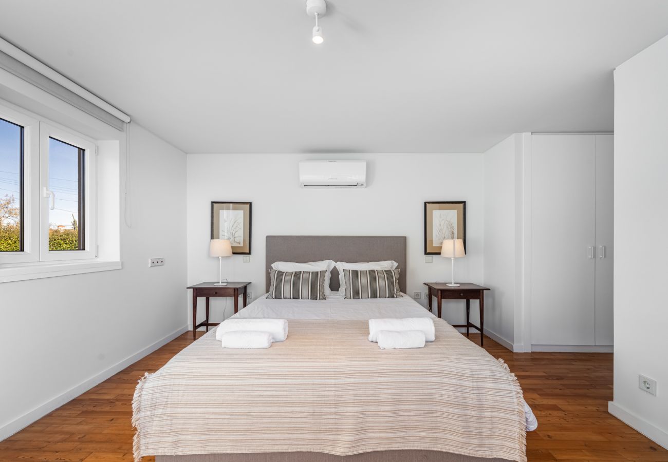 Villa à Caminha - Villa 284 Comfortable Villa w/ Pool and Sea View