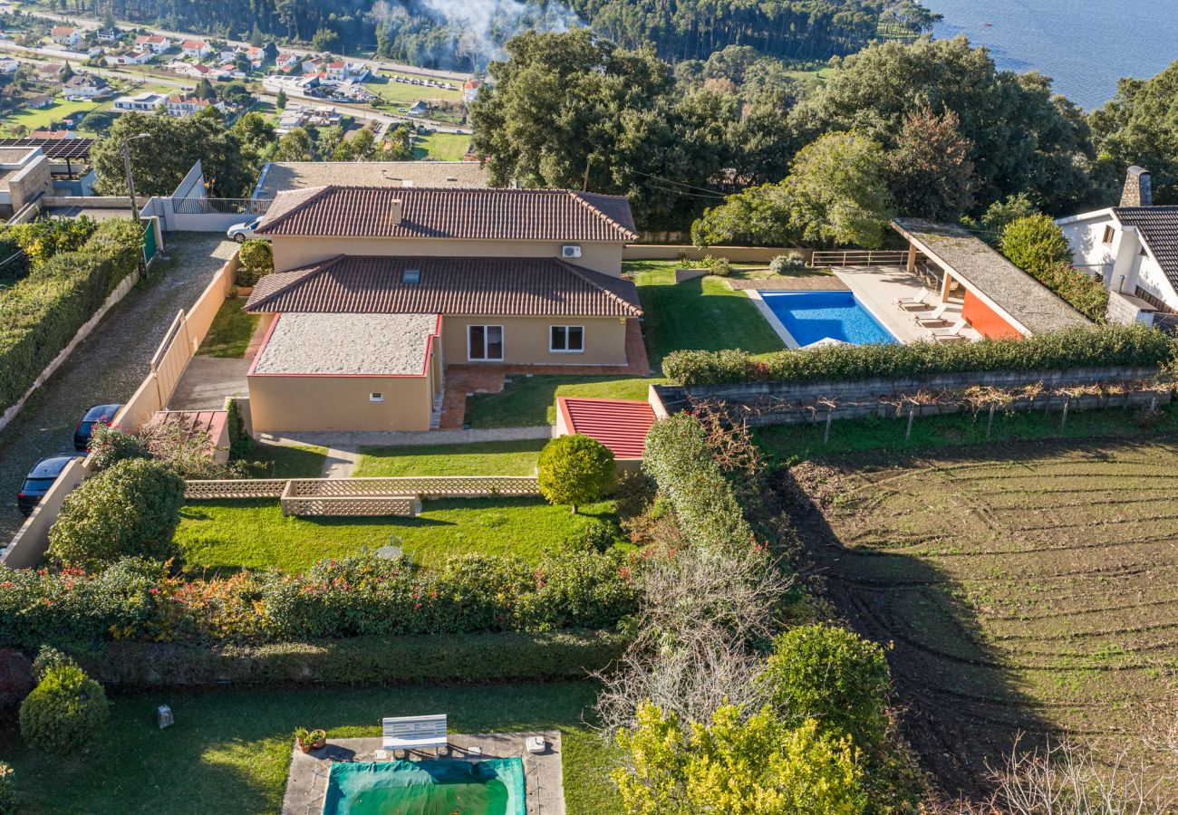 Villa à Caminha - Villa 284 Comfortable Villa w/ Pool and Sea View