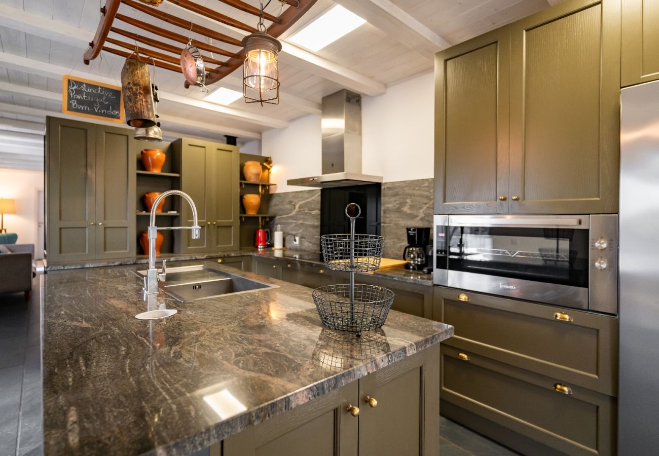 Villa à Viana do Castelo - Villa 270 Deluxe Holiday Villa w/ Stunning Seaview 