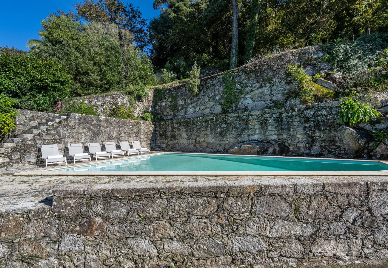 Villa à Cristelo - Villa 262 V6 - A Charming Duo of Stone Villas With Spectacular Sea Views