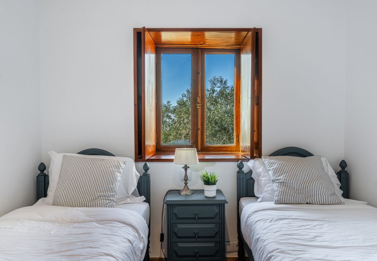 Villa à Cristelo - Villa 262 V6 - A Charming Duo of Stone Villas With Spectacular Sea Views