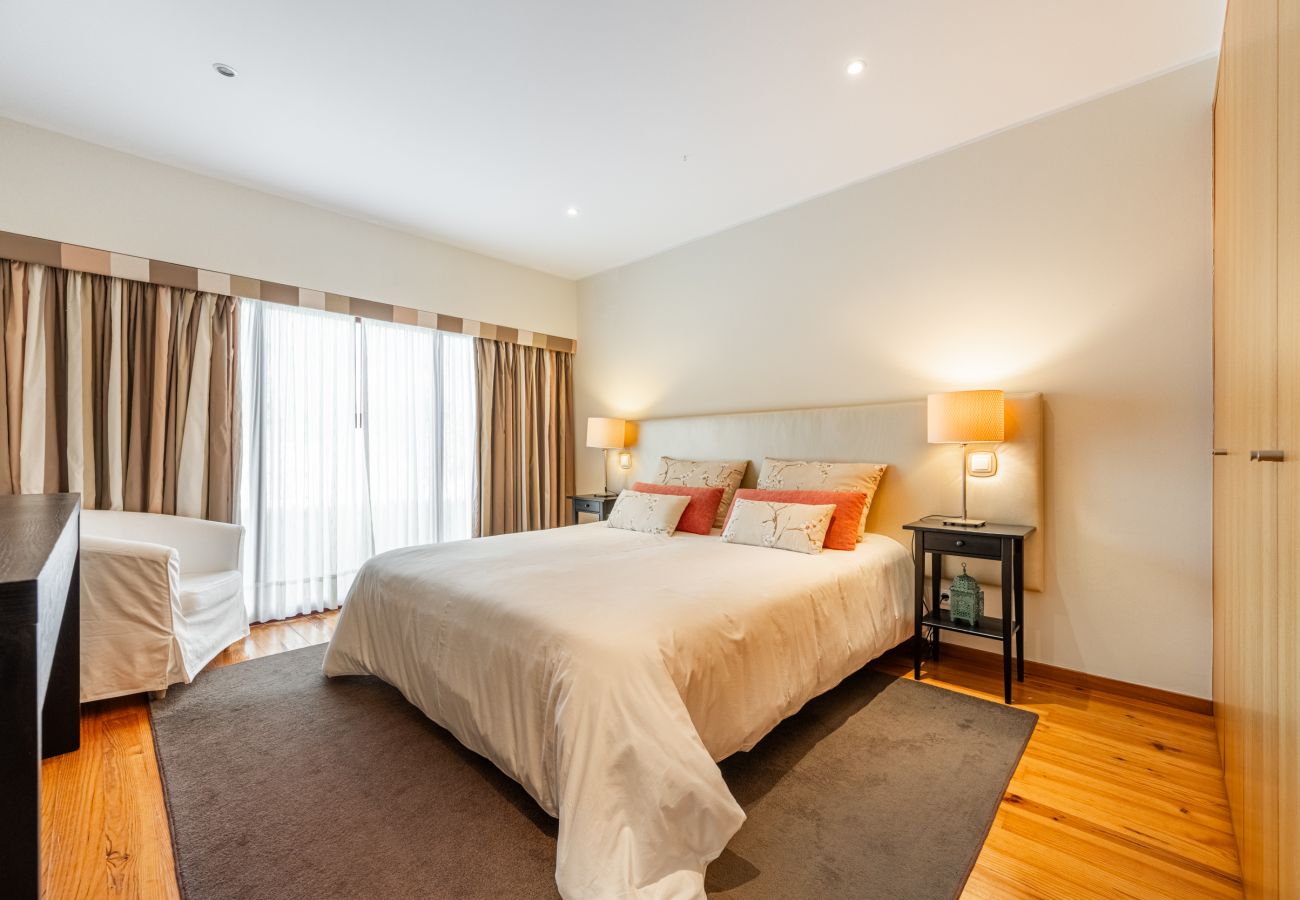 Villa em Ponte de Lima - Villa 241 - Villa Luxuosa c/ piscina e tenis