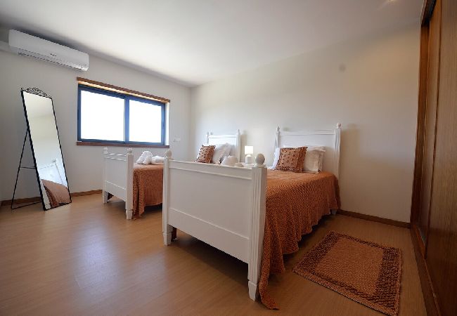 Villa em Caminha - Villa 298 Casa de Férias c/ Vista Mar e Monte Villa em Caminha - Villa 298 Casa de Férias c/ Vista Mar e Monte