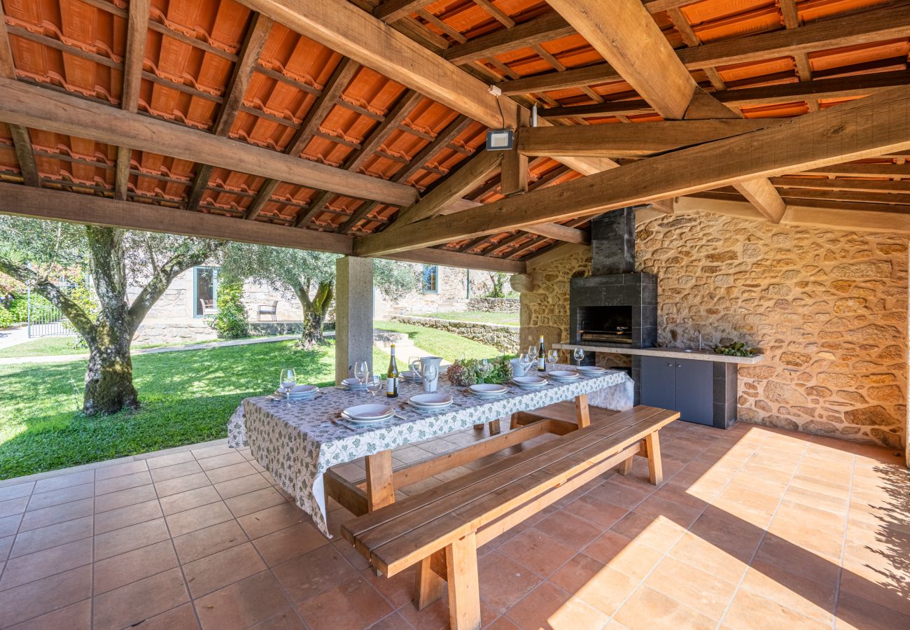 Villa em Ponte de Lima - Villa 290 Propriedade de Luxo em Exploração Vínica Villa em Ponte de Lima - Villa 290 Propriedade de Luxo em Exploração Vínica