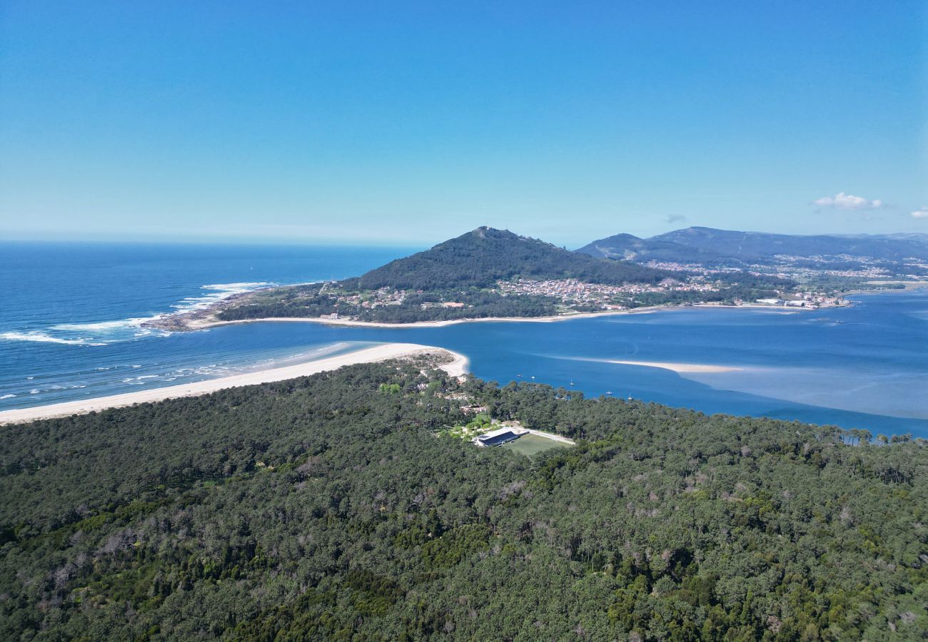 Villa em Caminha - Villa 273 Villa Espaçosa com Vista Mar