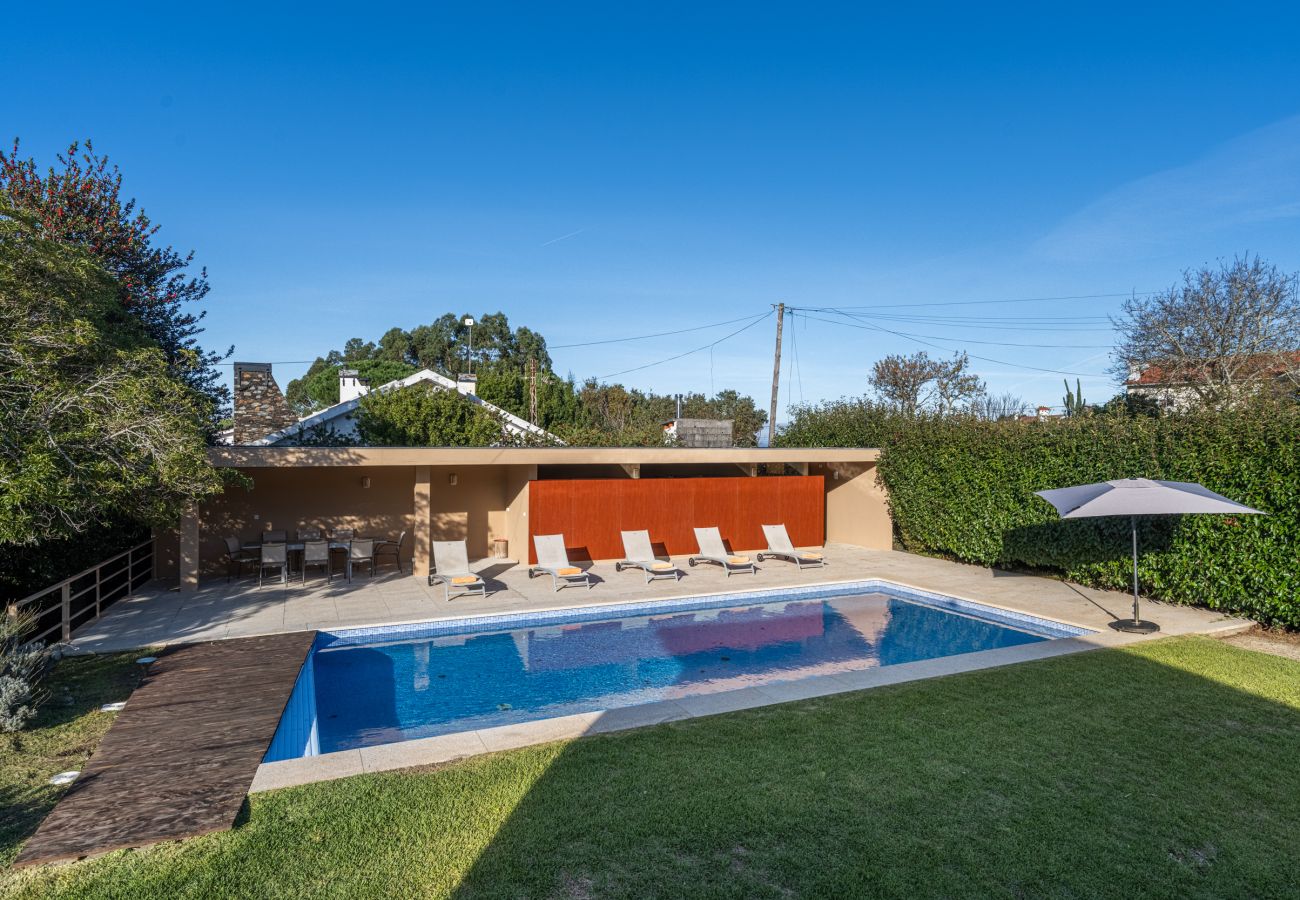 Villa em Caminha - Villa 284 Casa de Férias com Piscina e Vista Mar