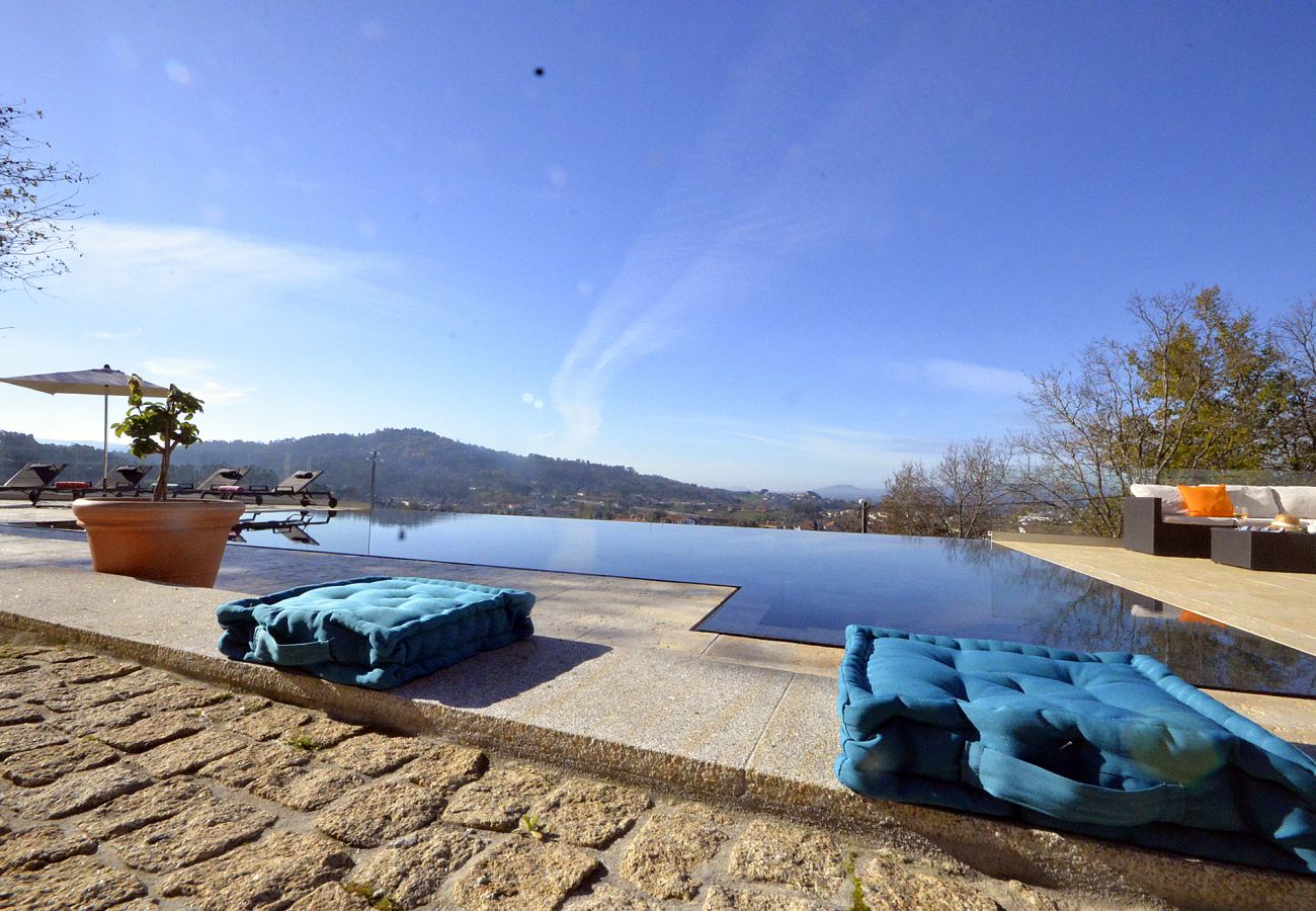 Villa em Ponte de Lima - Villa 295 Casa de Pedra Típica Totalmente Renovada