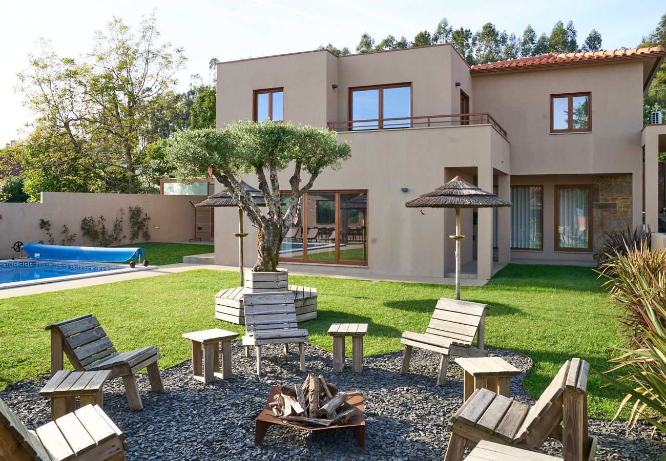 Villa em Barcelos - Villa 240 V9-  Luxury Holiday Home in Barcelos 