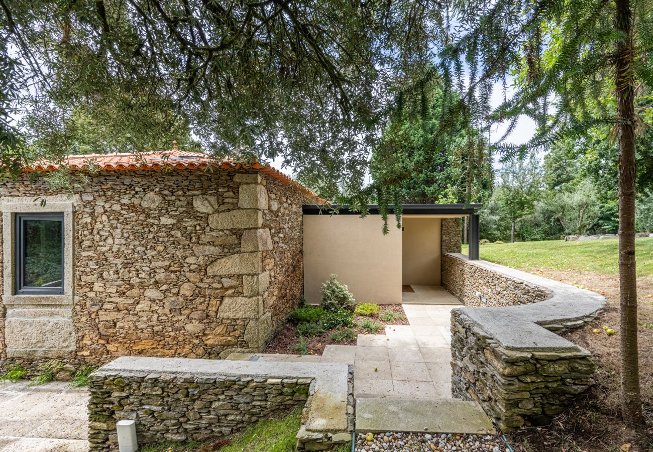 Villa em Orbacém - Villa 243