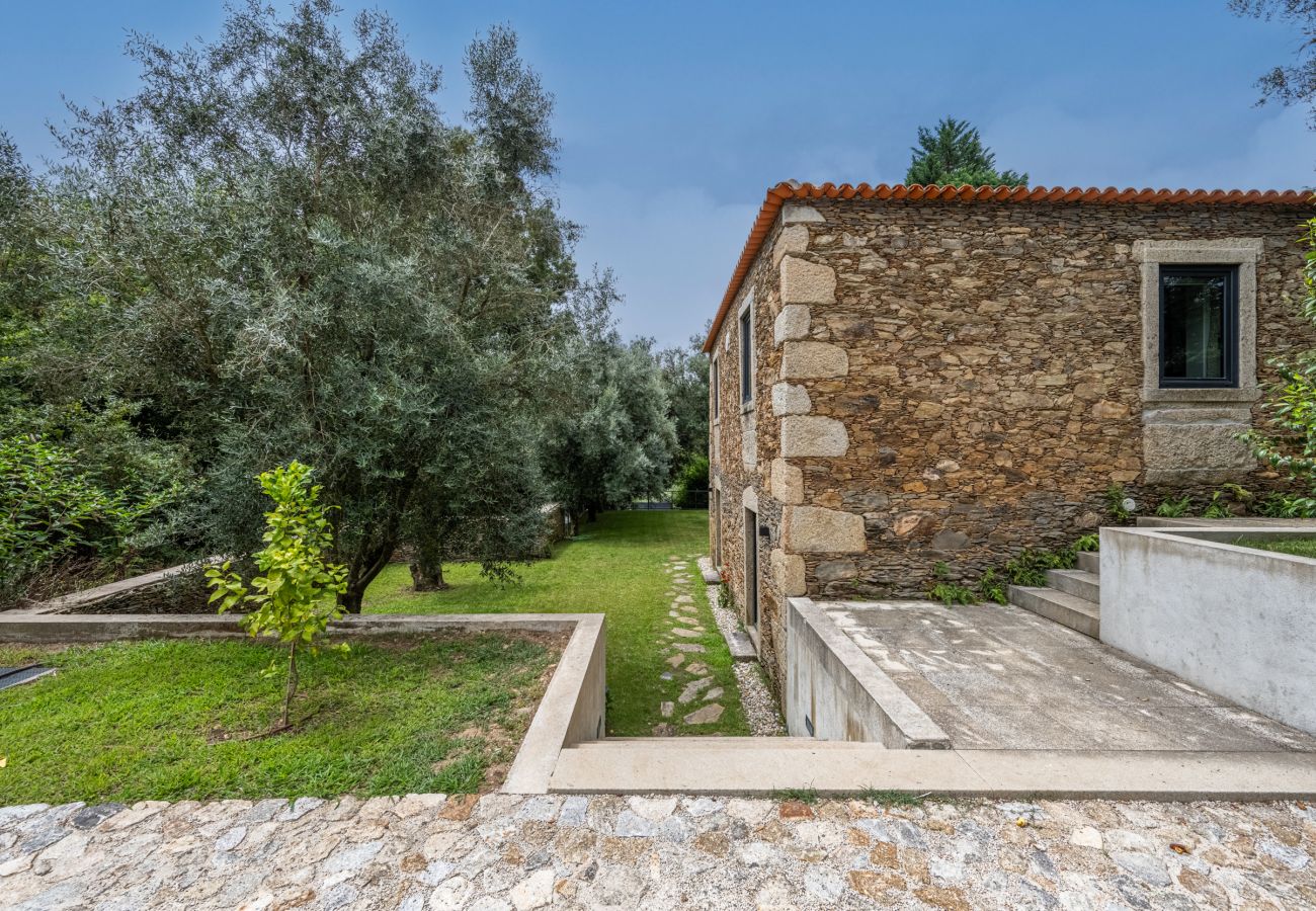 Villa em Orbacém - Villa 243