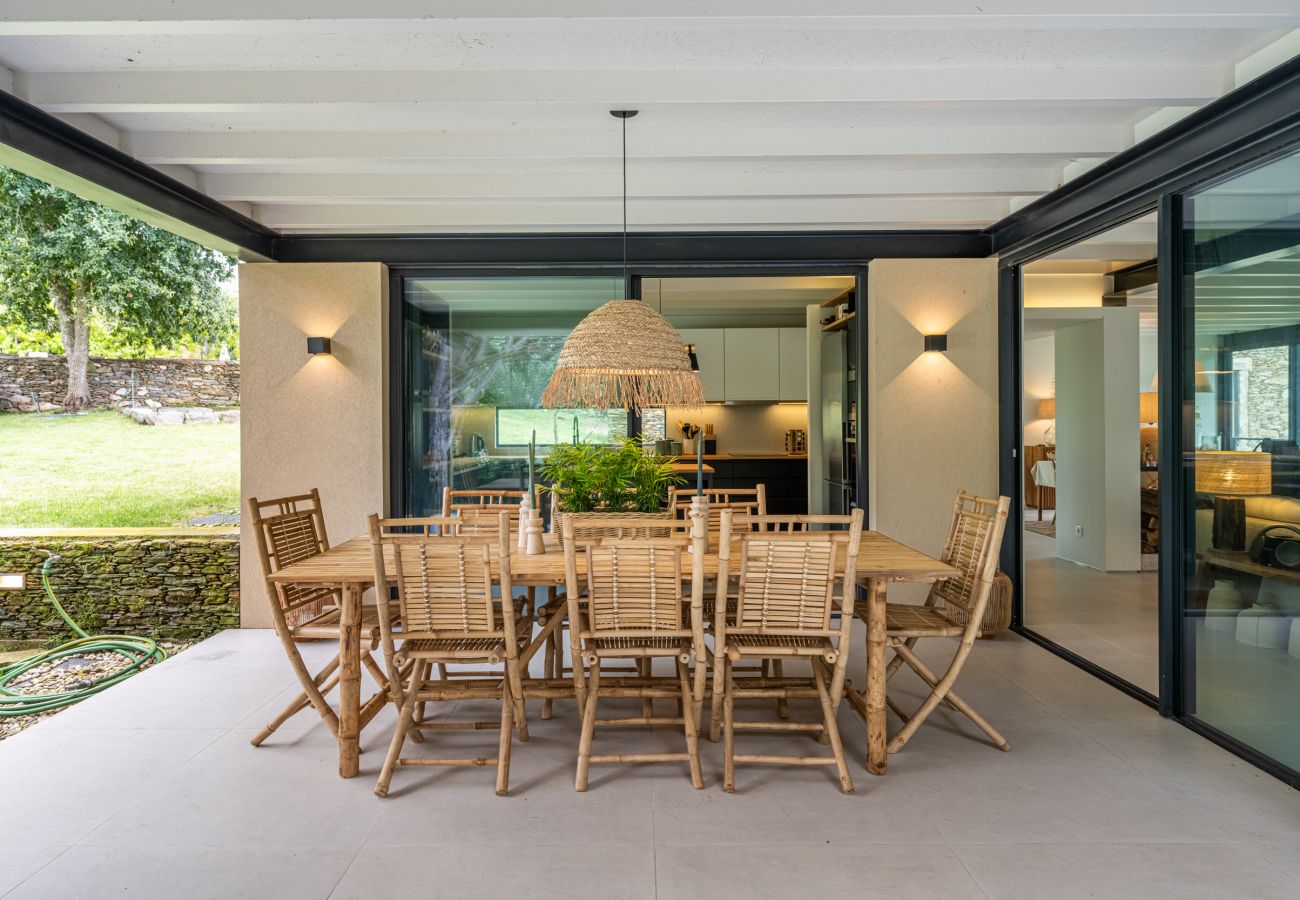 Villa em Orbacém - Villa 243