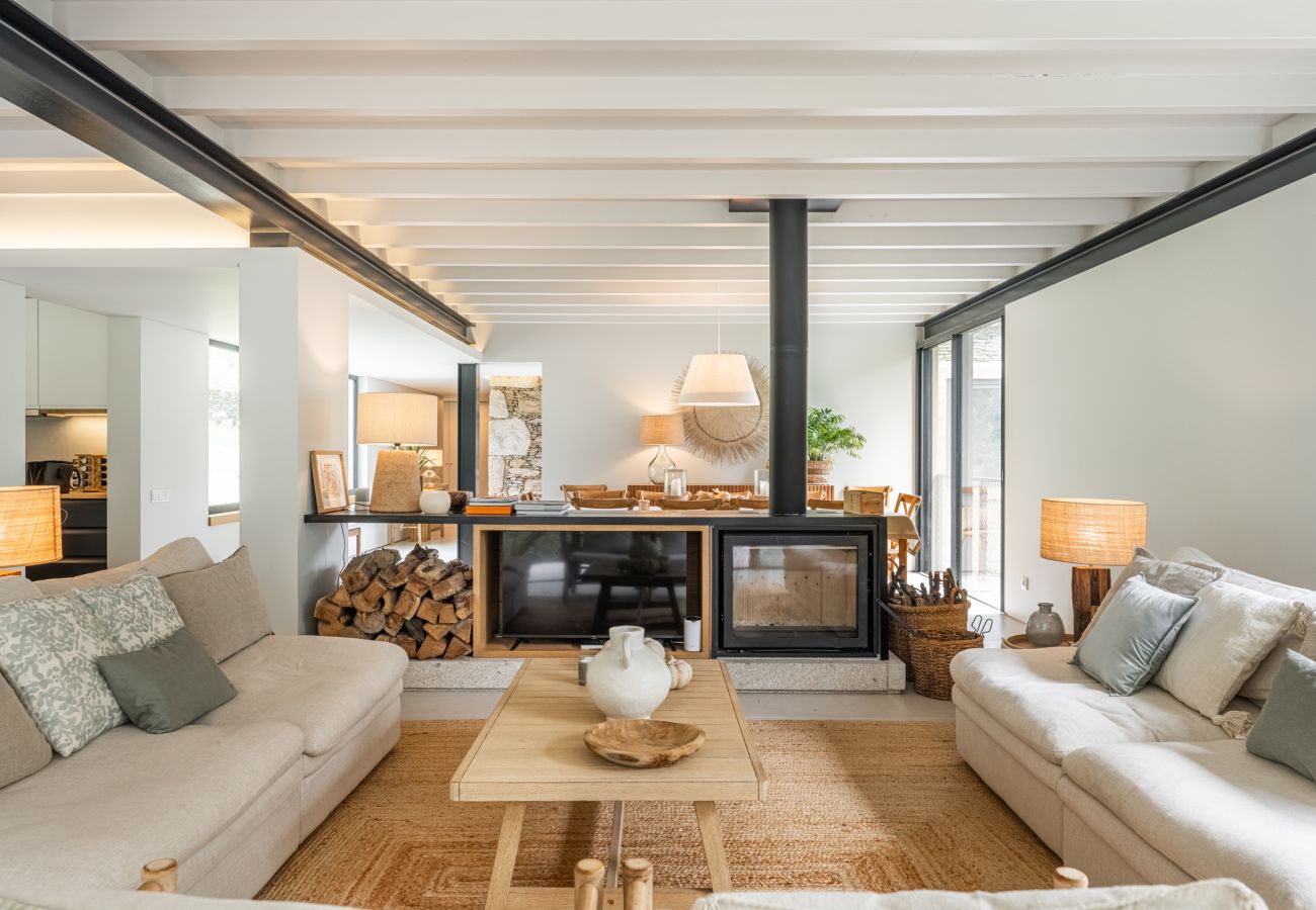Villa em Orbacém - Villa 243