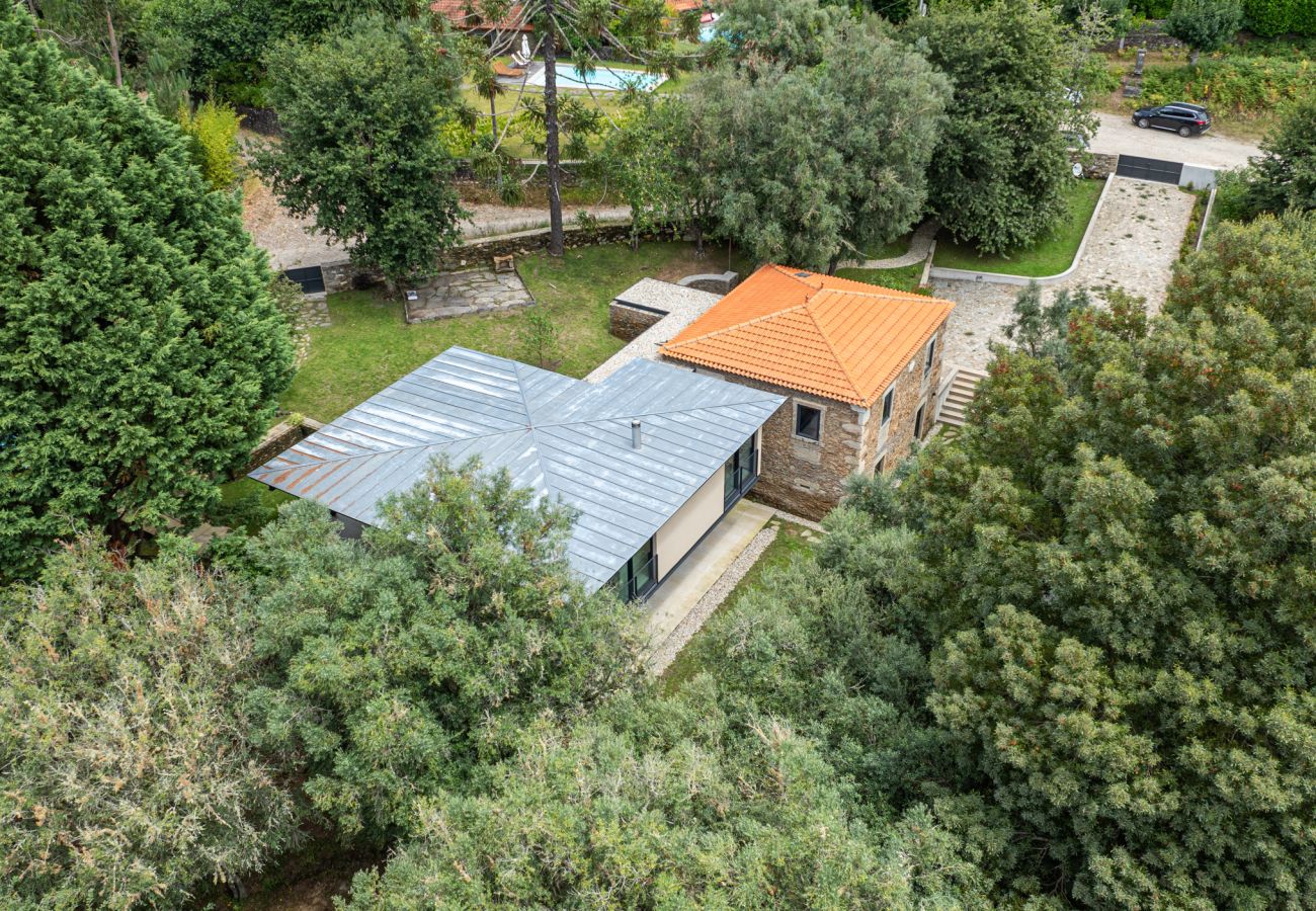 Villa em Orbacém - Villa 243