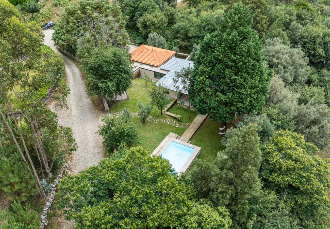 Villa em Orbacém - Villa 243