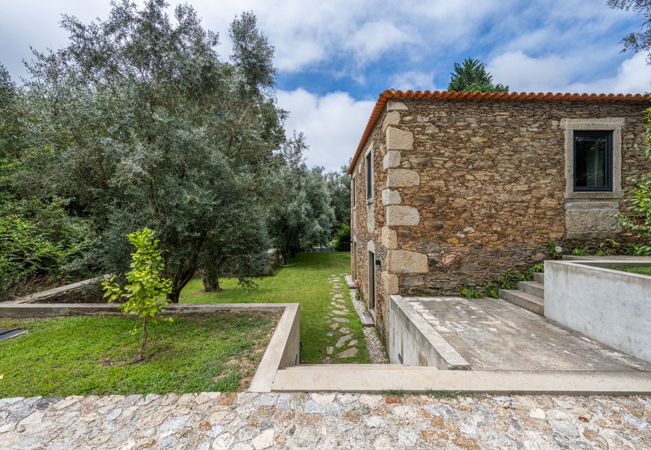 Villa em Orbacém - Villa 243
