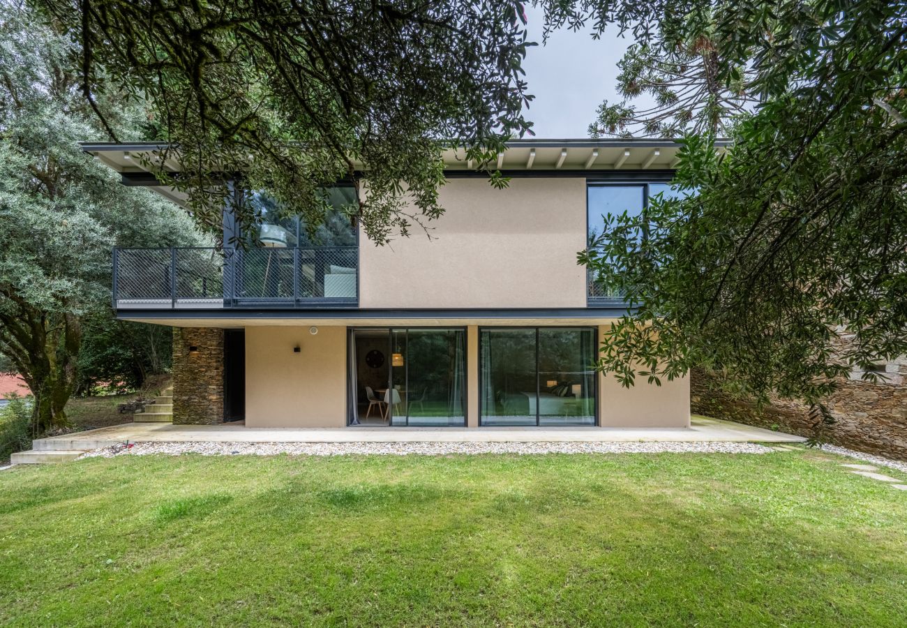Villa em Orbacém - Villa 243
