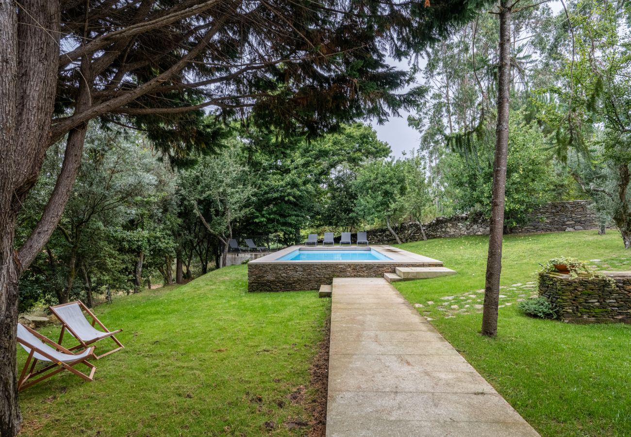 Villa em Orbacém - Villa 243