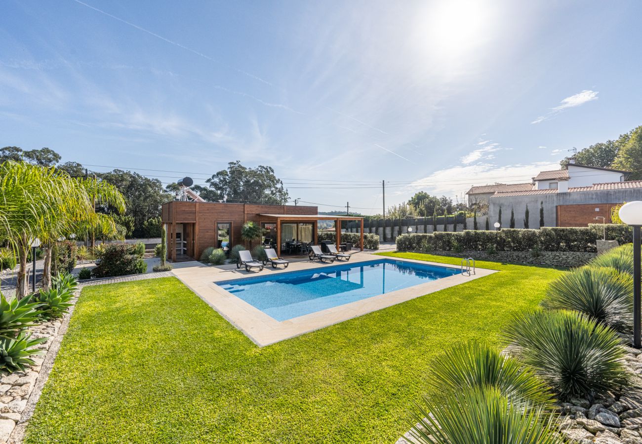 Villa em Esposende - Villa 328 - A Peaceful Garden Retreat Near Esposende