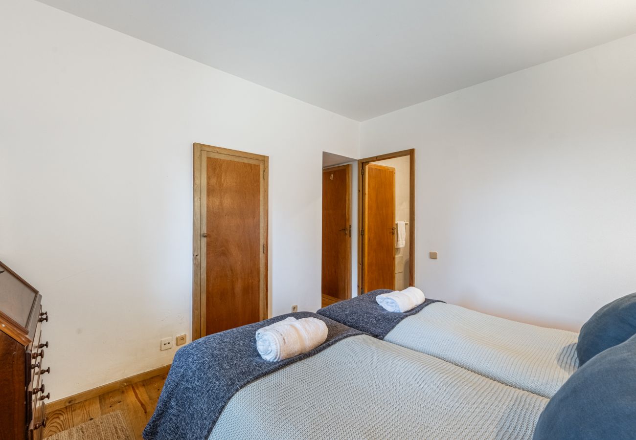 Villa em Cristelo - Villa 262 V6 - A Charming Duo of Stone Villas With Spectacular Sea Views